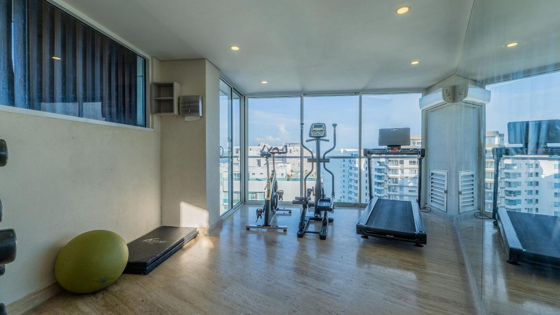 Apartamento Mq1206 | Lujo, Vista Y Jacuzzi Privado 2bd *