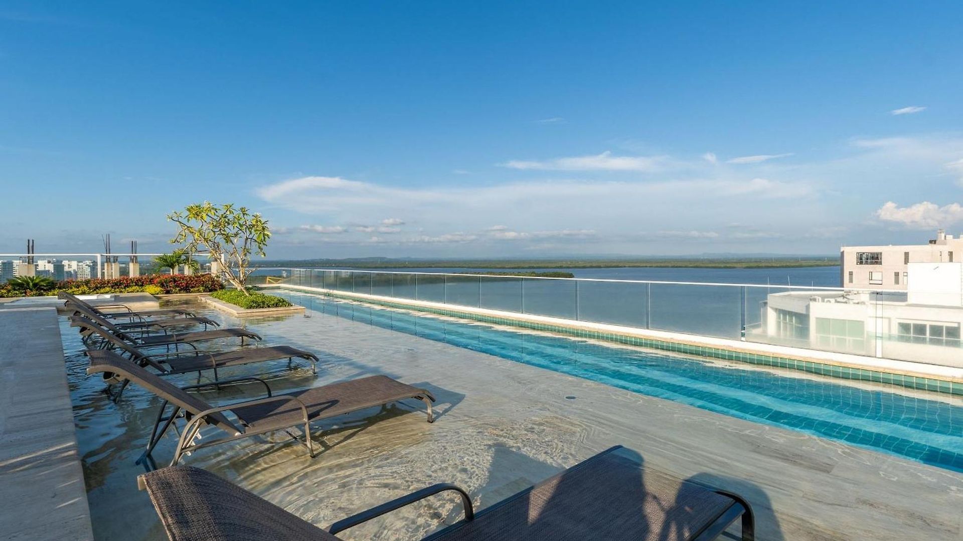 Mq1206 | Lujo, Vista Y Jacuzzi Privado 2bd *