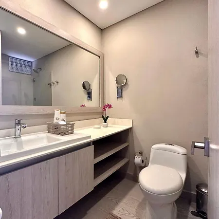 Apartamento Mq1206 | Lujo, Vista Y Jacuzzi Privado 2bd *